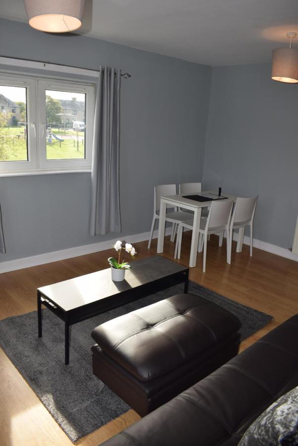 Kelpies Serviced Apartments- Campbell Pumpherston Esterno foto