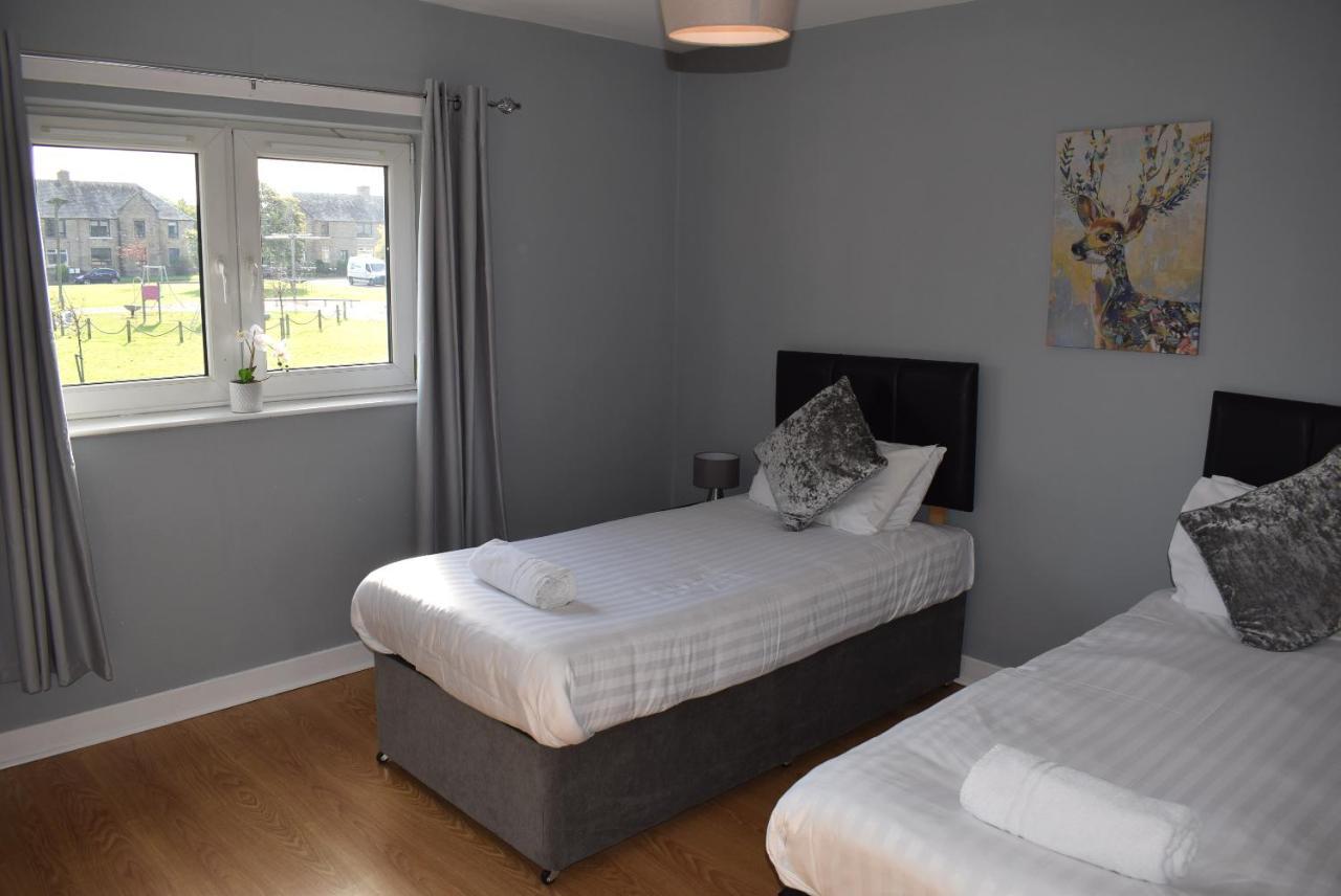 Kelpies Serviced Apartments- Campbell Pumpherston Esterno foto